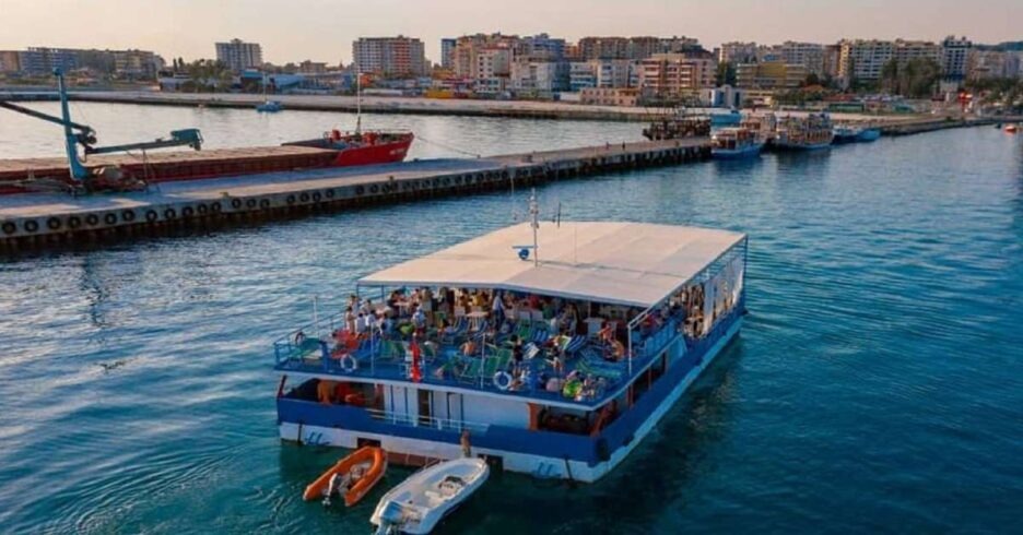 Mogila Ship Vlore - Boat Trip Albania