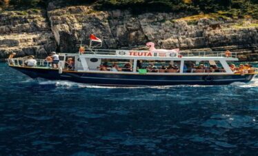 Teuta II Boat trip in Vlore