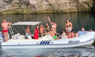 Speedboat trip to sazan