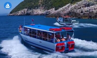 Avventura II – Ekskursion me anije ne Vlore - Shetitje me varke - Udhetim me anije - Haxhi Ali Cave Tour from Vlore