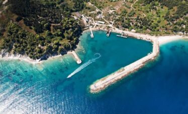 Marine Love Boat - Boat Trip Vlore - Udhetim me anije ne Vlore