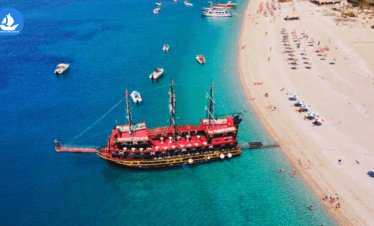 Anija Pashaj Vip –Shetitje me anije Sarande