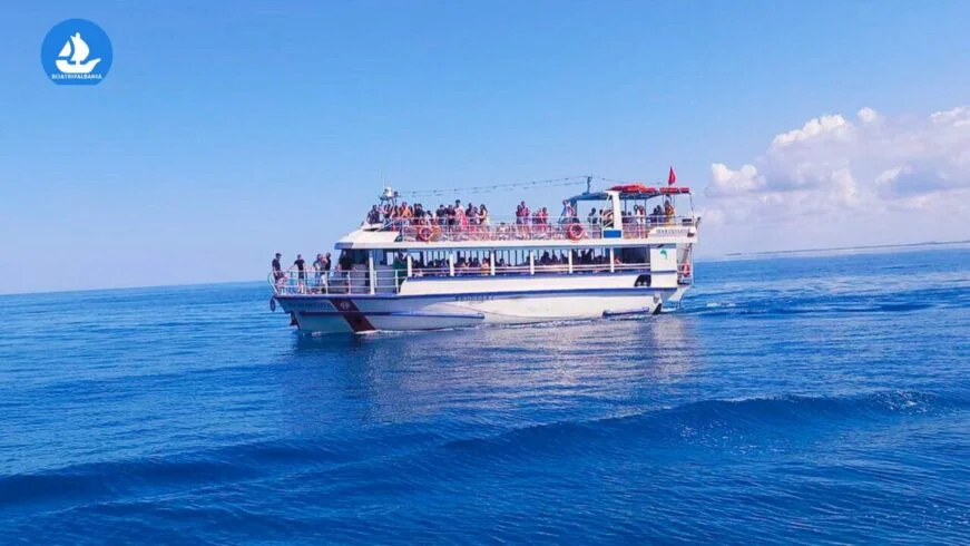 Marine Love Boat - Boat Trip Vlore - Udhetim me anije ne Vlore