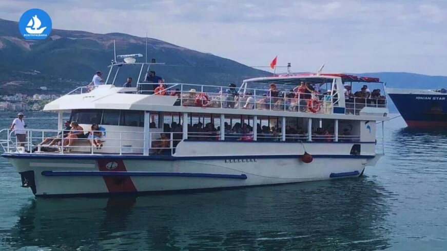 Marine Love Boat - Boat Trip Vlore - Udhetim me anije ne Vlore - Daily Vlora Boat Trips to Sazan