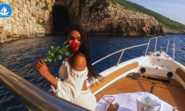 Boat Trip Vlore - Skaf Ohana Boat Trip to Sazan - Sppedboat Tour to Haxhi Ali Cave