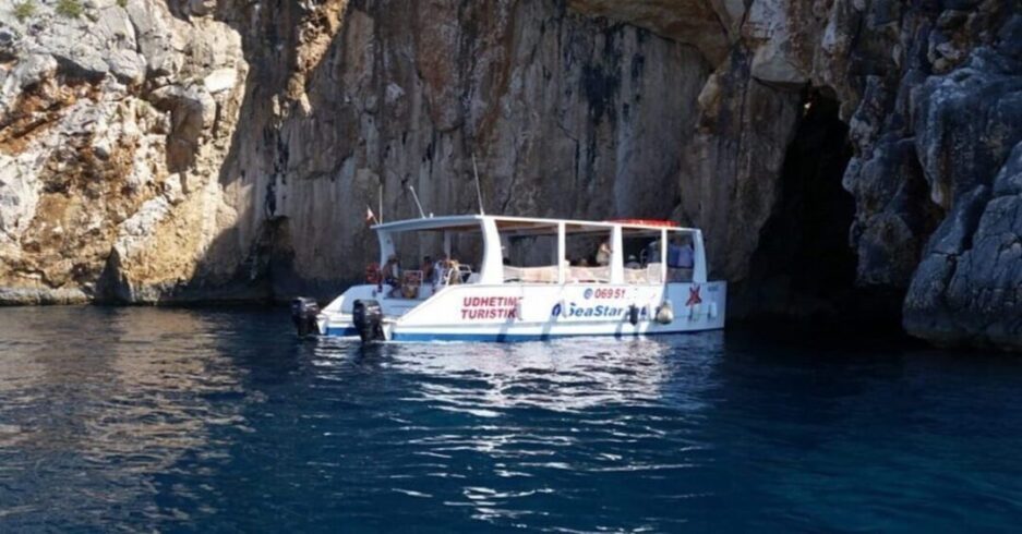 Boat Trip Himare
