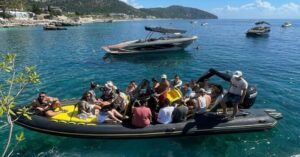 Dhermi Boat Tours Tonis