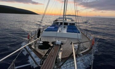Sail Boat in Albania - Dus Zamani Gulet