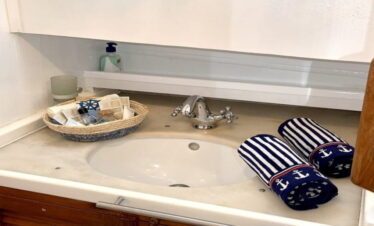 Sail Boat in Albania - Dus Zamani Gulet