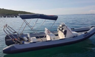 Speedboat Trip to Sazan and Karaburun from Vlore - Gomone Sike