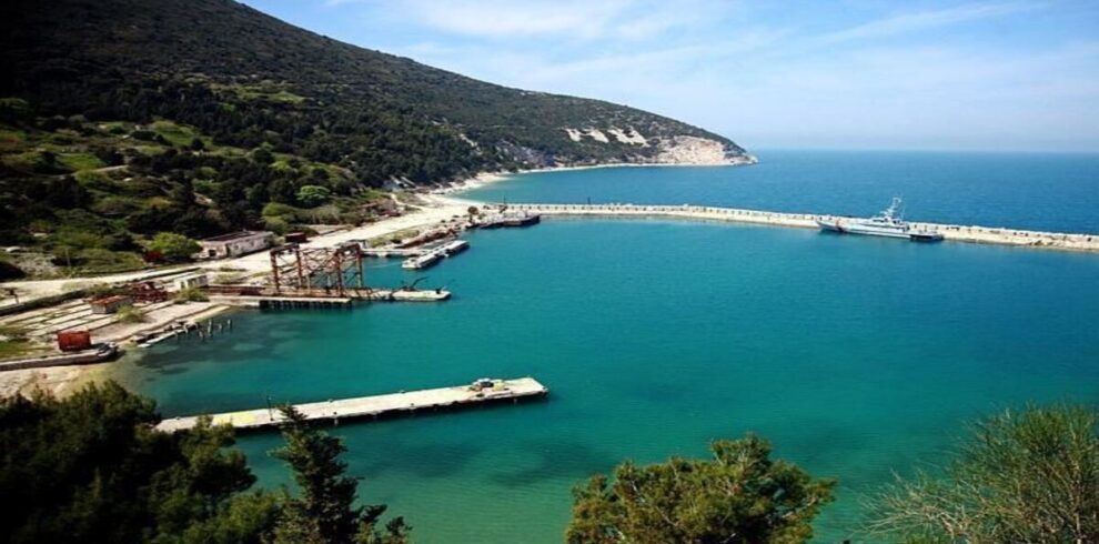 Sazan Island Speedboat Trip from Vlore - 360° - Speedboat Trip to Sazan and Karaburun from Vlore