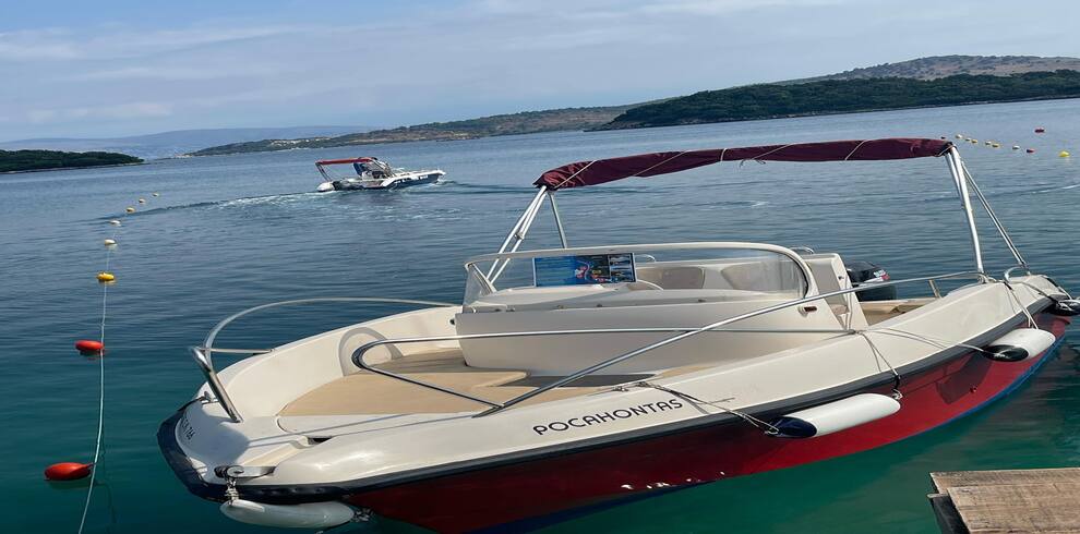 Boat for Rent in Sarande Albania - Rental Boat Ksamil