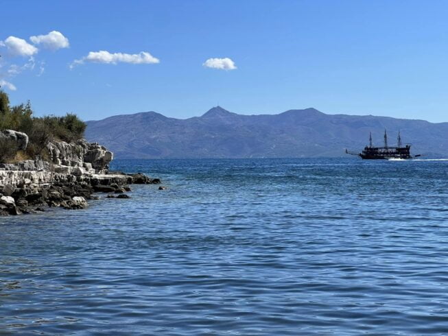 Gjiri i Roidhes ne Sarande 