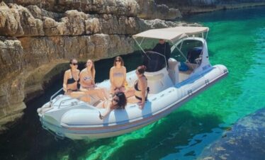 Speedboat Trip to English Bay from Vlore - Boat Trip Albania - Boat Trip Vlore