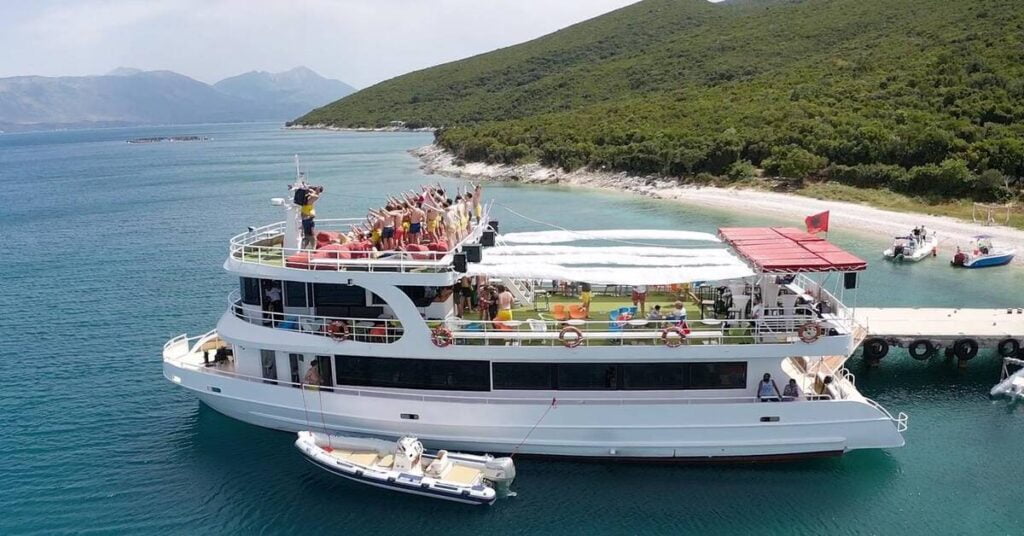 Sazan and Karaburun Cruises Vlore - Daily Boat Tour - Vlora boat Trips