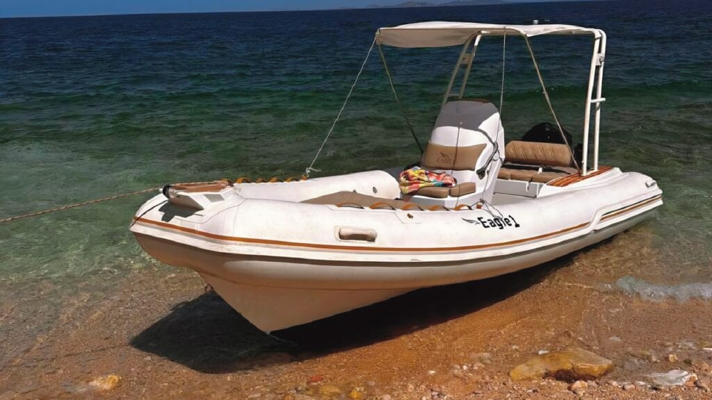 Boat Rentals in Vlore Albania - 40 HP