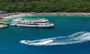 Sazan and Karaburun Cruises Vlore - Daily Boat Tour - Vlora boat Trips