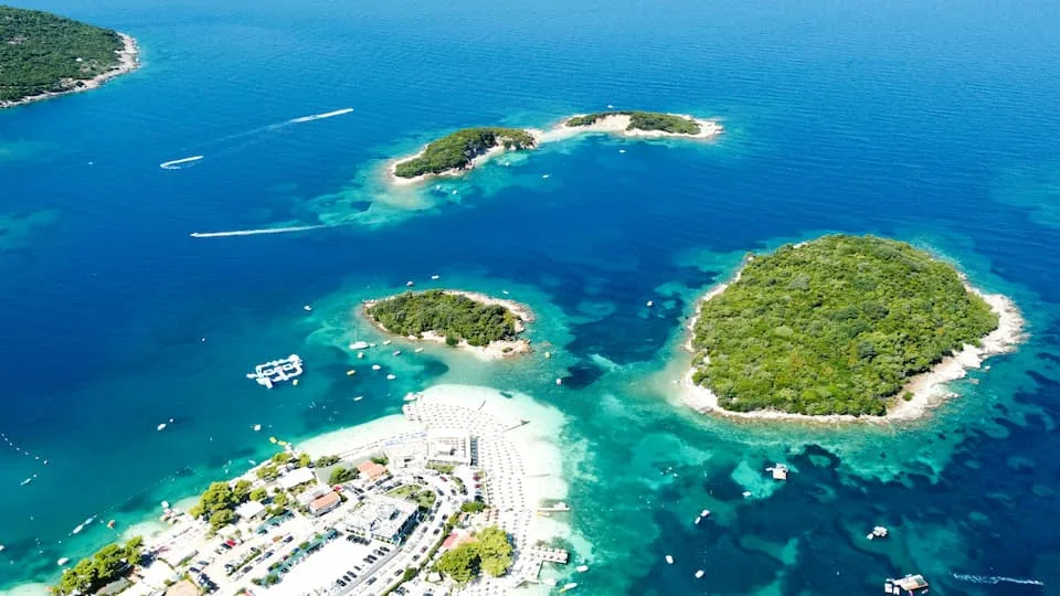 Boat Trip in Ksamil near the Three Islands and turquoise waters